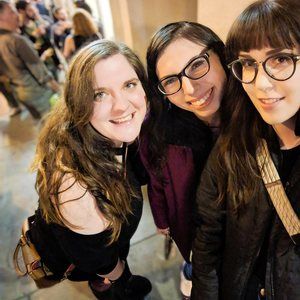 Meet your Posher, Laura